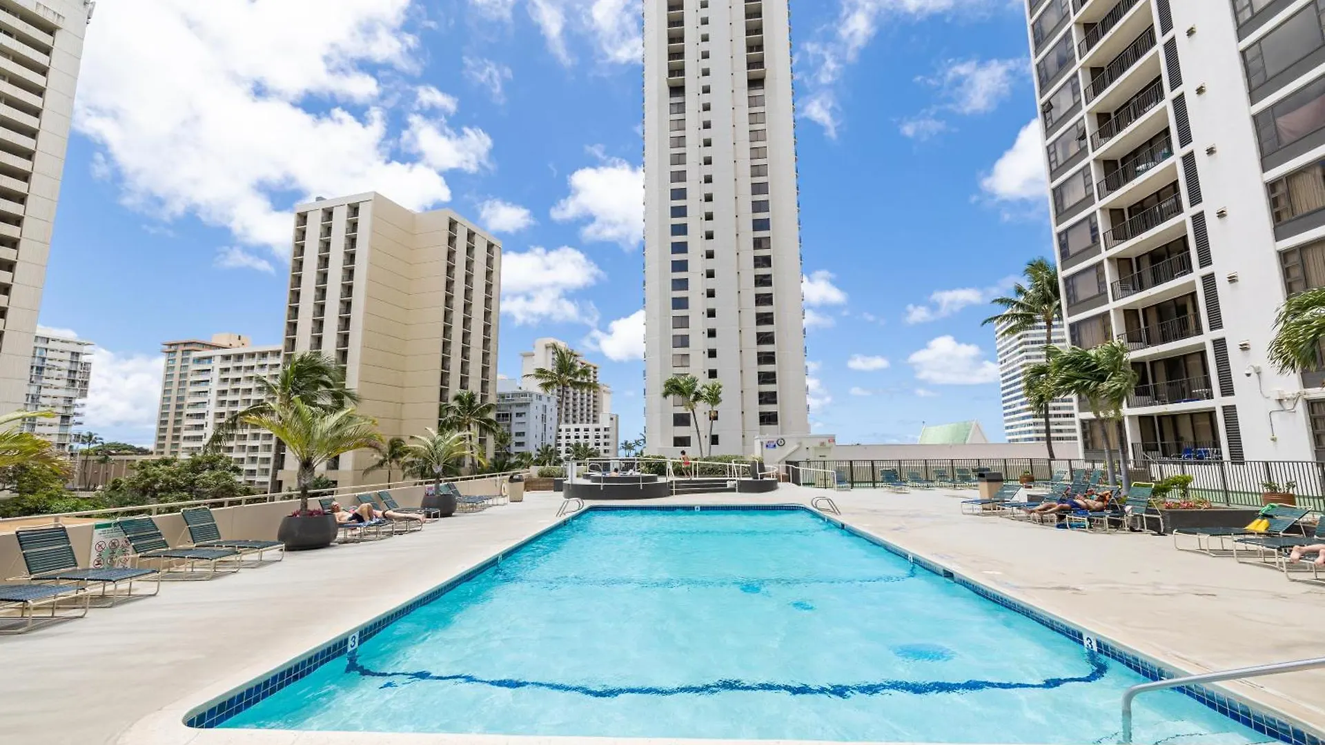 Charming 1Br: Waikiki Banyan, Ocean View + Parking Apartment Honolulu 0*,  United States