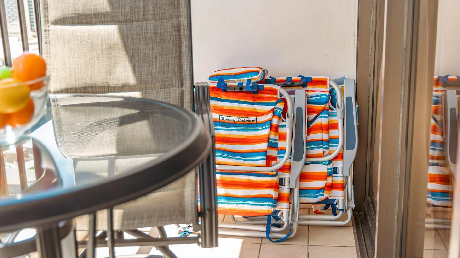 Charming 1Br: Waikiki Banyan, Ocean View + Parking Apartment Honolulu